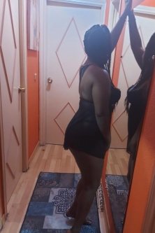 Me llamo Cristal, Soy muy divertida y apasionada, me gustaria conocerte y disfrutar de la aventura que deseas vivir, ven a probar el sabor de una mujer guapa, carismatica y muy traviesa, te aseguro quedarás encantado ya que me gusta vivir al máximo mis encuentros, confía en mi no te arrepentirás. . . mis servicios son muy completitos, con trato de novia. recibo por cuatro caminos calle treviño 11
690672316 - 641226535
_______________________