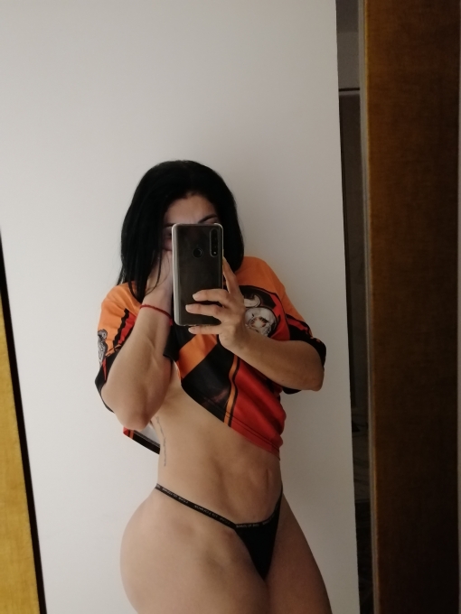 647494235 - Hermosa latina, con ganas de pasarla bien Contactos eróticos Madrid ciudad - milescorts.es
