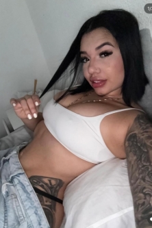Soy  una mujer  muy traviesa muy fogosa y me encanta tener cosas que hacer cada dia con personas nuevas ofrezco varios servicios y me encanta ir de fiesta de copas y divertirme.animate conmigo y pasemos un momento increible.

Hago salidas a hoteles , camiones , coches , también atiendo en mi piso valencia capiral y alrededores masanasa Paiporta liria masamagrell picassent mislata catarroja xirivella puzol sagunto san antonio de benegeber burjassot torrente turis 