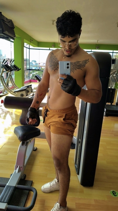 617950806 - LATINO NUEVO EN SEVILLA MORENO DE 1.81 sexo con profesionales en Sevilla ciudad - milescorts.es